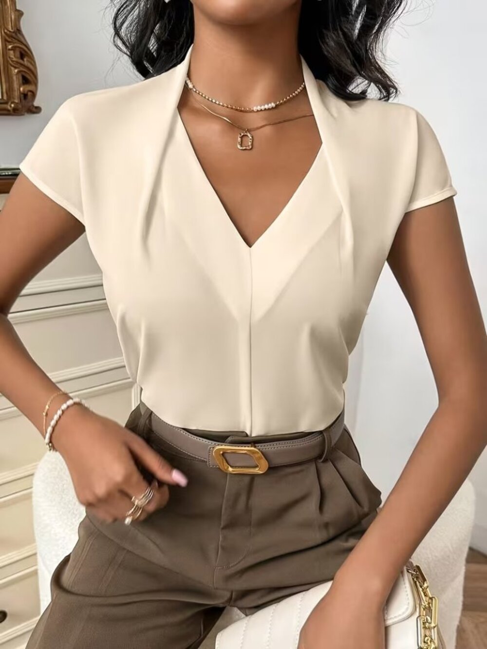 Short Sleeve Solid Color Batwing Sleeve Blouse